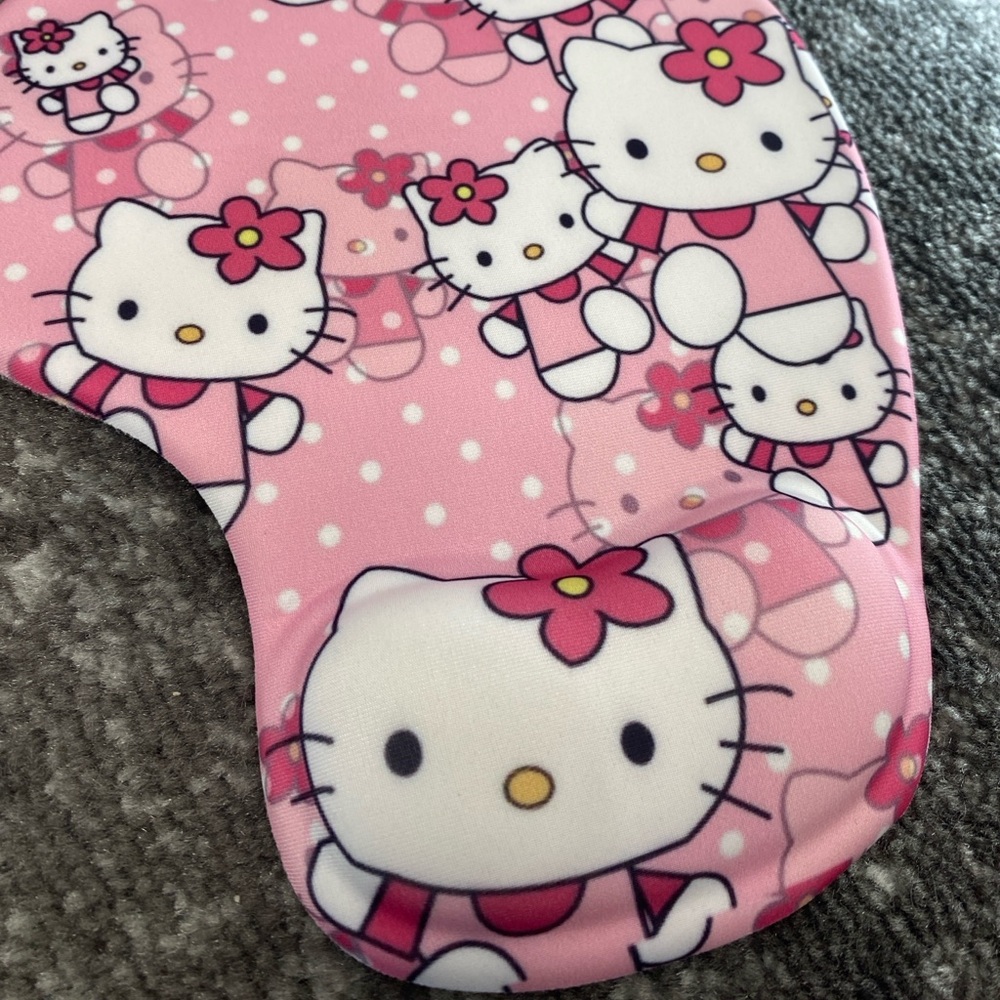 Hello Kitty computer mouse pad